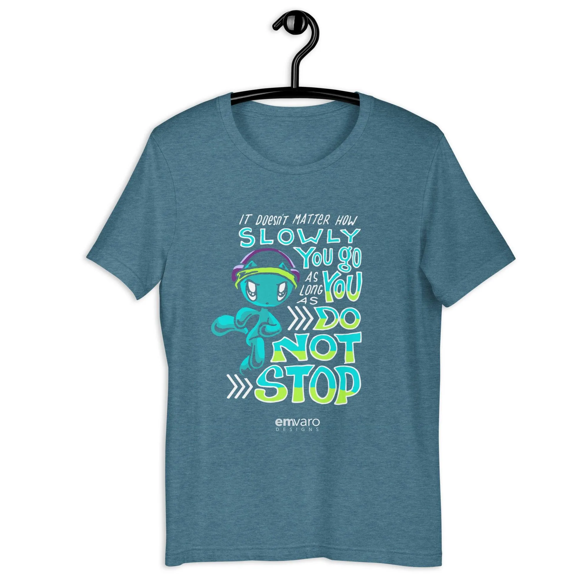 T-shirt: Slowly Do Not Stop - Skoshie the Cat